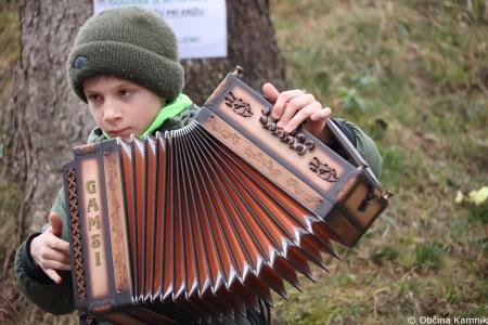 Odprtje odseka asfaltirane javne poti v naselju Velika Lašna (19)